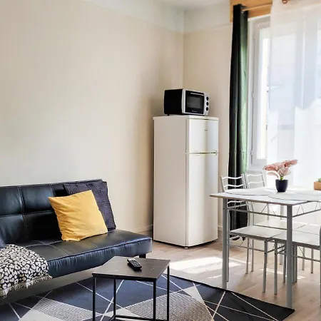 Apartamento Le Bloom - Lumiere & Douceur - Gare & Centre-ville *